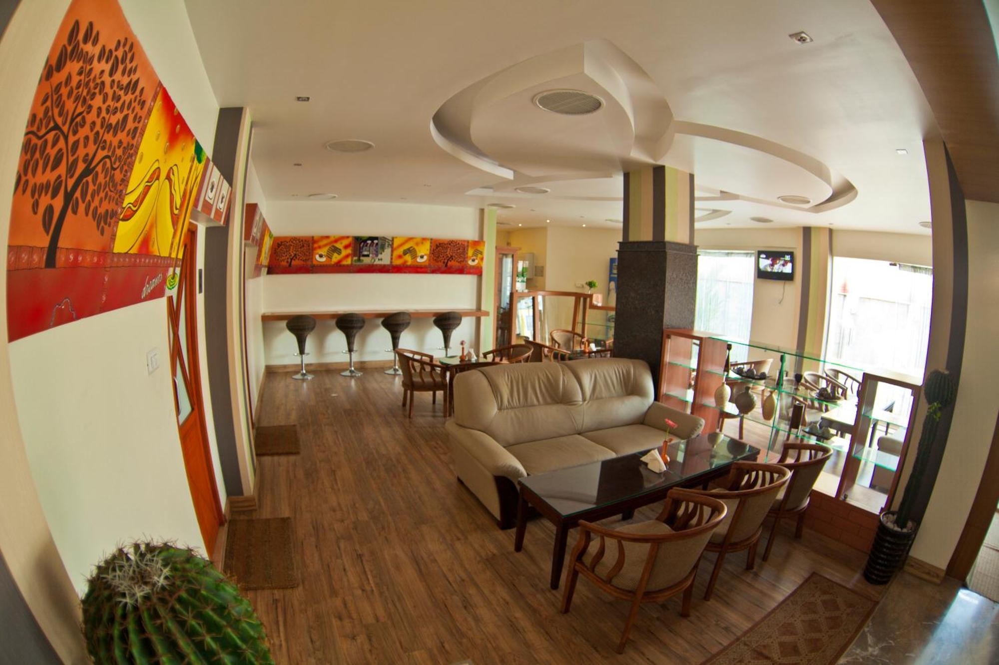 Paramount Tower Kozhikode Luaran gambar