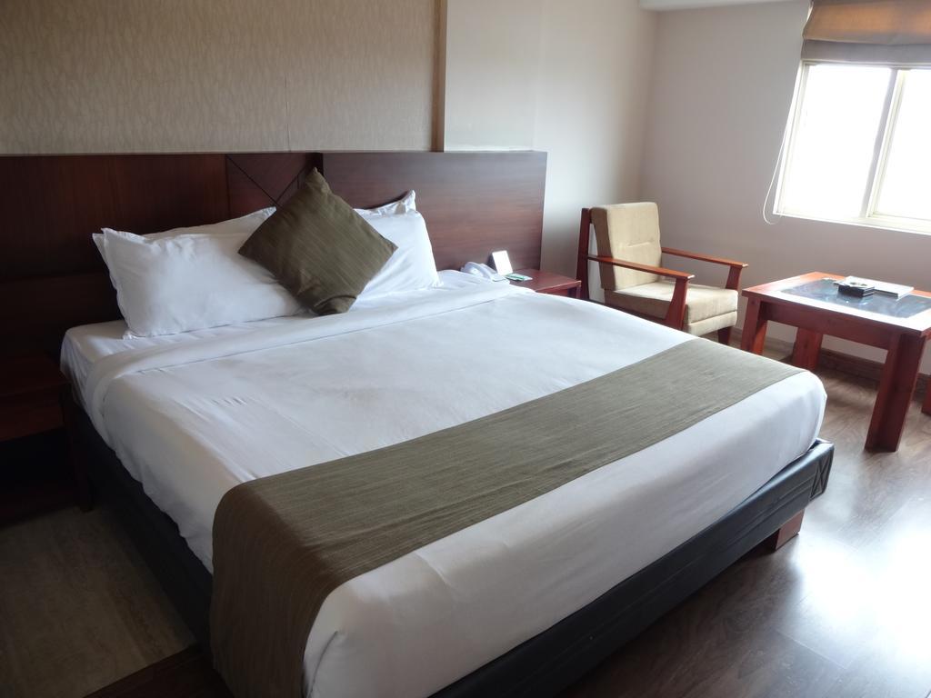 Paramount Tower Kozhikode Luaran gambar